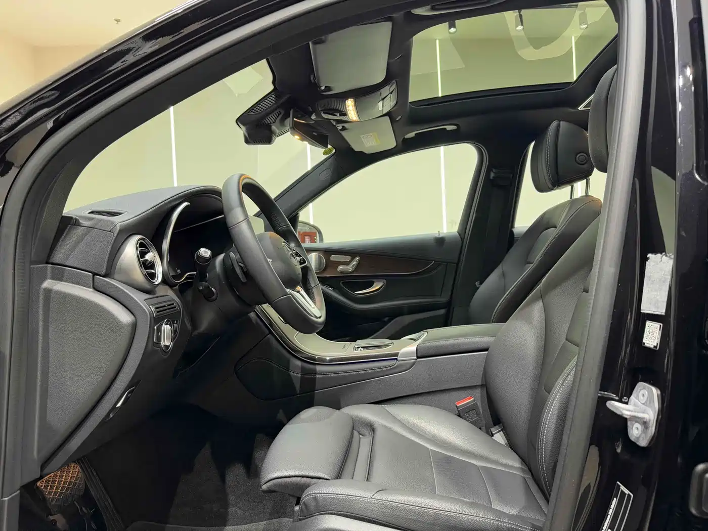 Mercedes-Benz GLC 2020 GLC 300 L 4MATIC Luxury фото 7