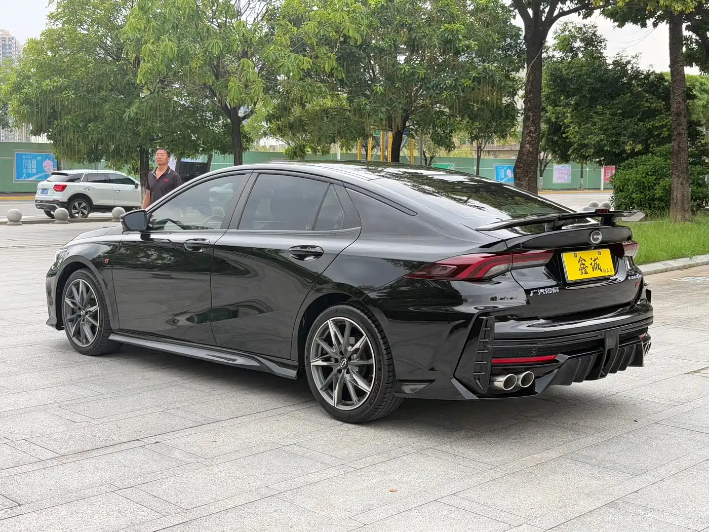GAC Trumpchi Trumpchi Emkoo 2024 2024 Model 270T DCT Shadow Leopard R-Style Edition
