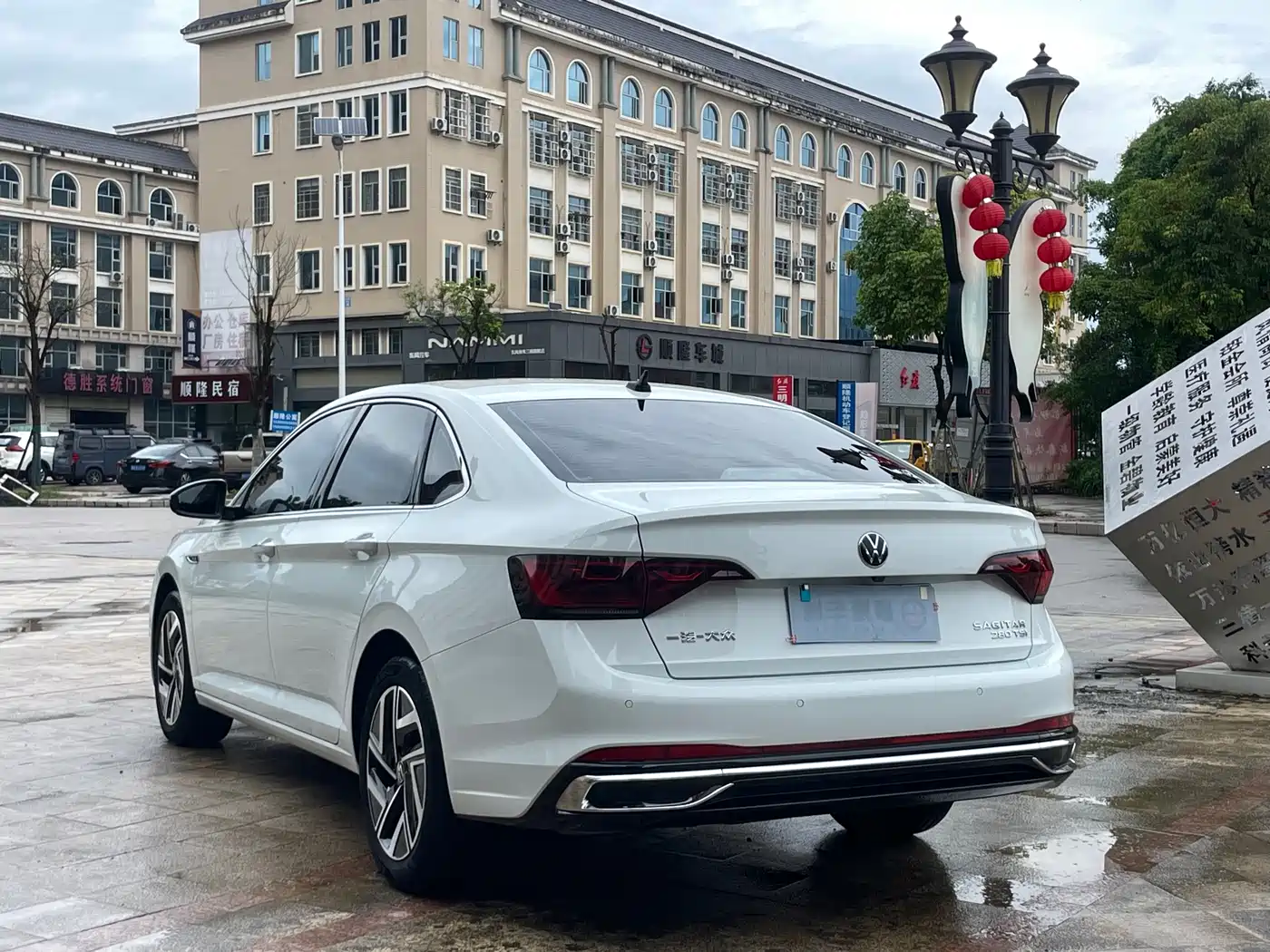 Volkswagen Sagitar 2023 Model Year 280TSI DSG Surpass Edition фото 8