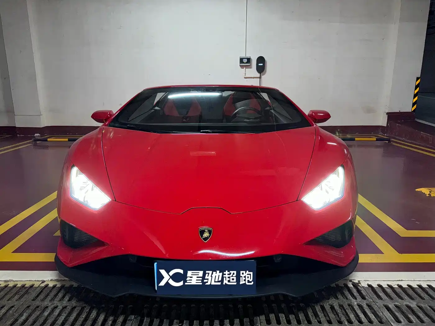 LAMBORGHINI HURACÁN