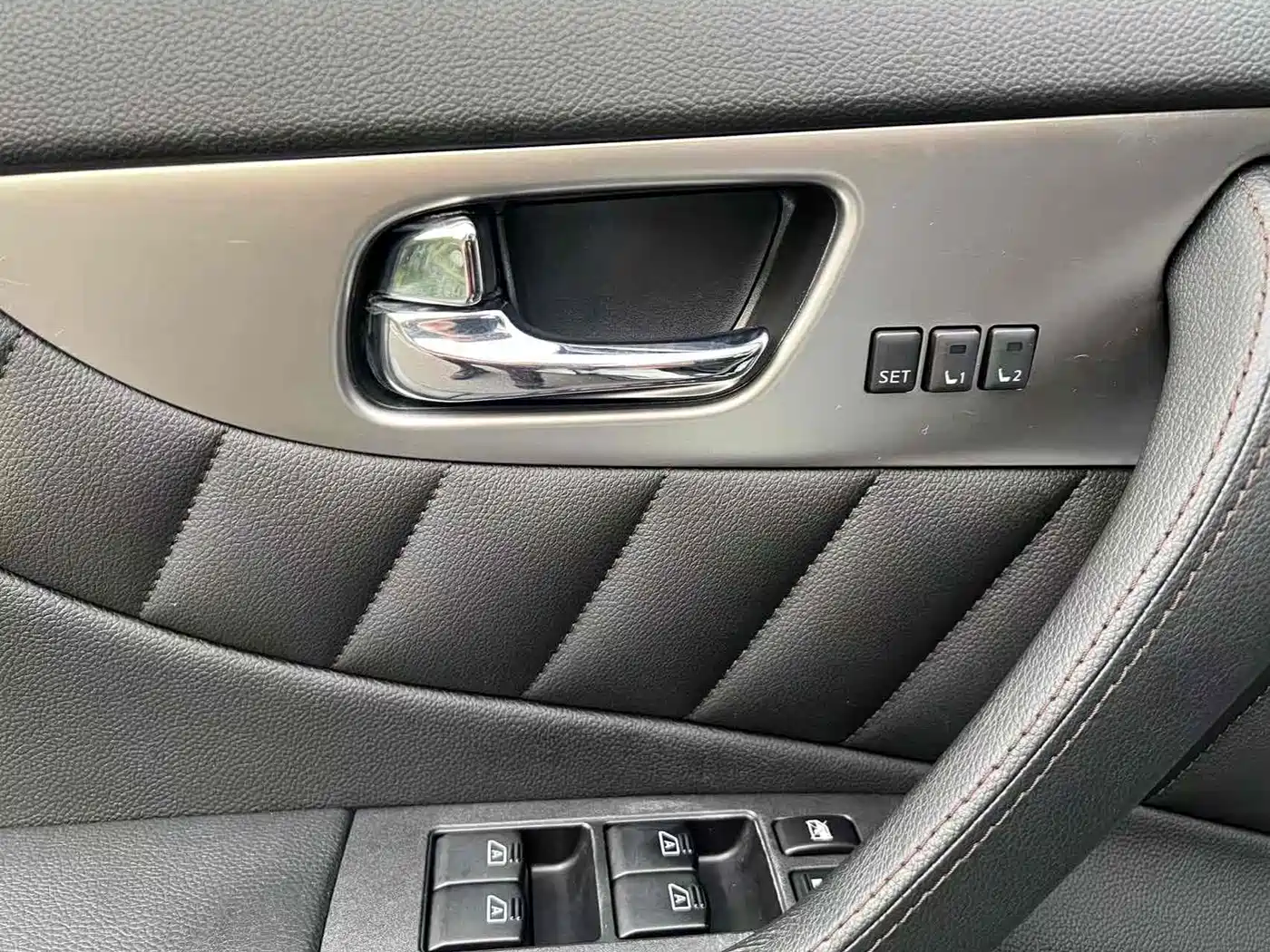 Infiniti QX70 2015 2013 3.7L Standard Edition