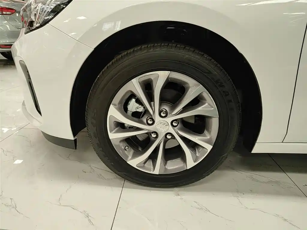 Buick Verano 2023 Pro Joy Edition фото 23