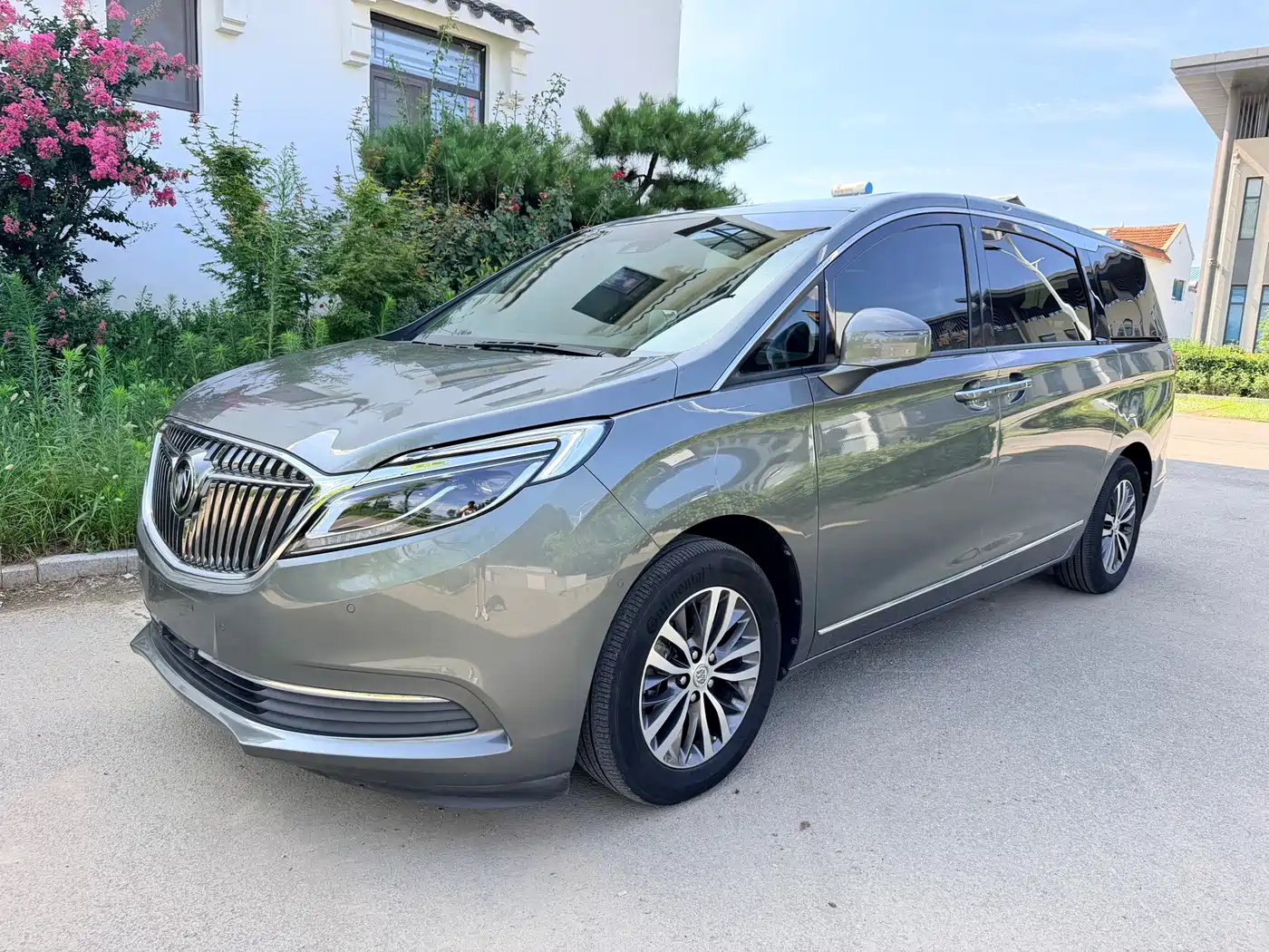 Buick GL8 2018 ES 28T Flagship Type China VI