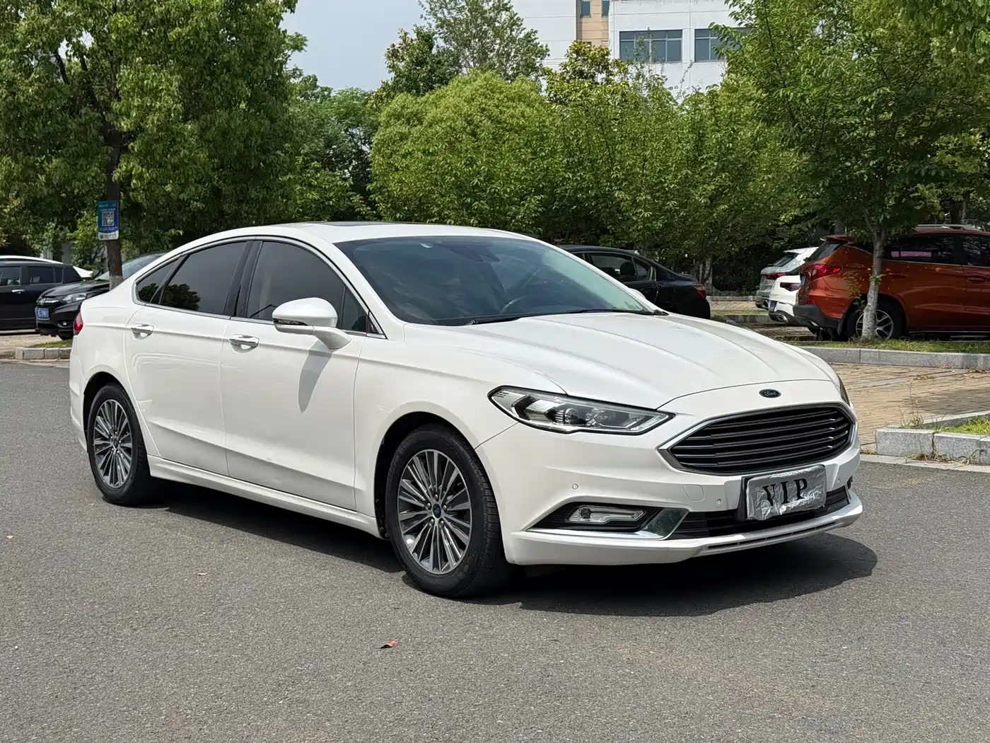 FORD MONDEO