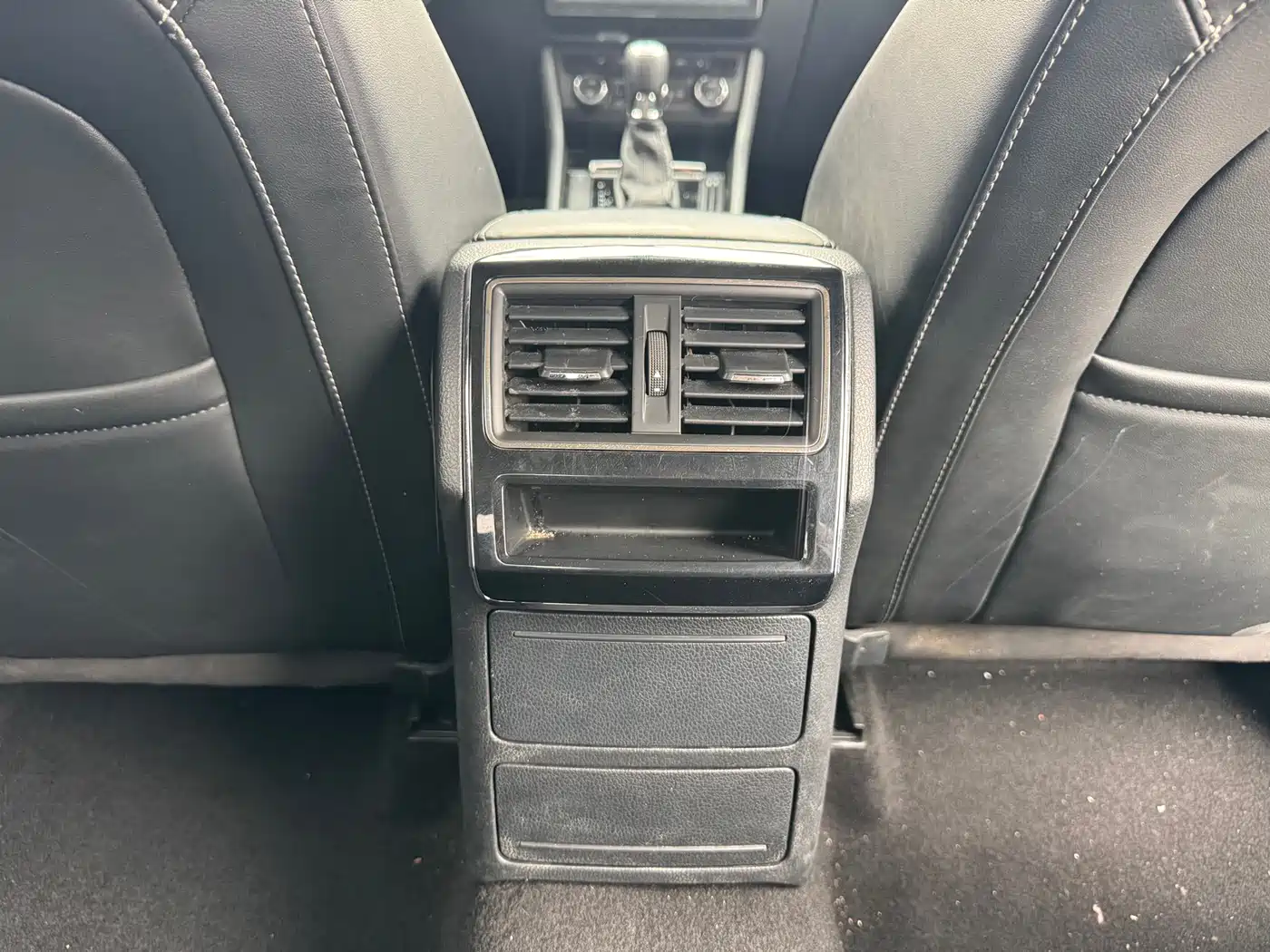 Škoda Superb 2016 TSI330 DSG Pioneer Edition фото 22