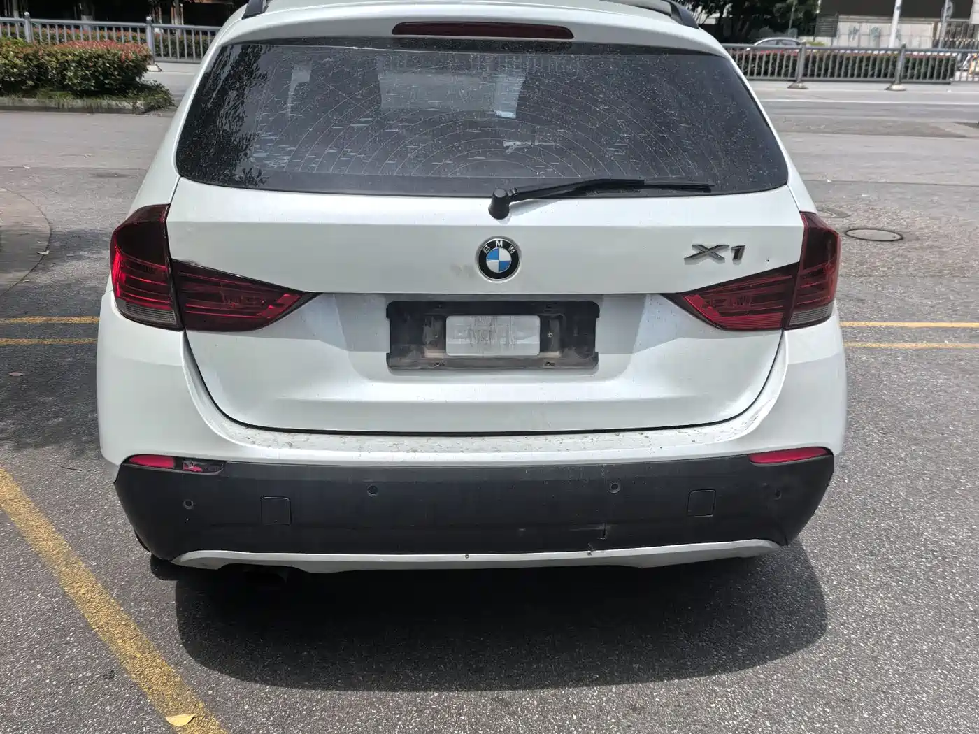 BMW X1 2012 sDrive18i Luxury Model фото 10