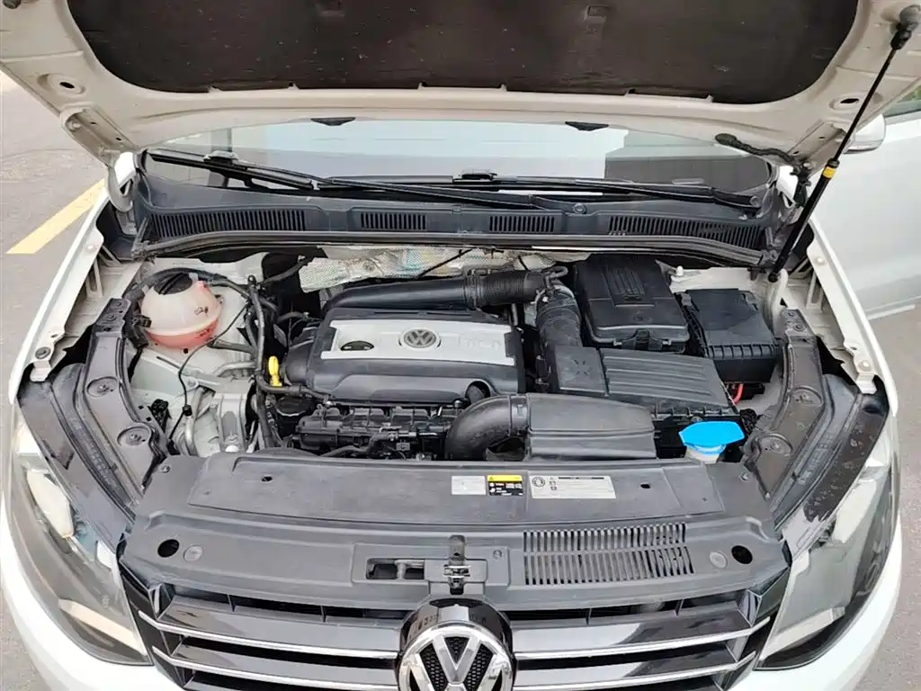 Volkswagen Sharan 2014 2.0TSI Comfort фото 20