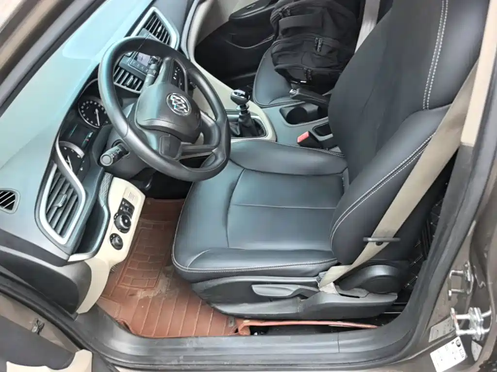 Фото 15 - Buick Excelle