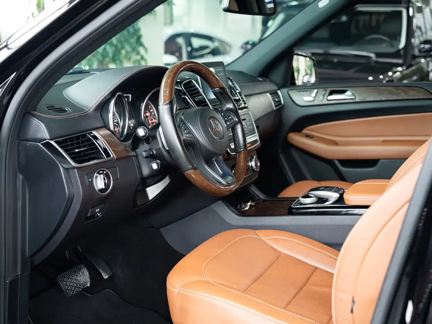 Mercedes-Benz GLS 2018 GLS 400 4MATIC Luxury фото 19