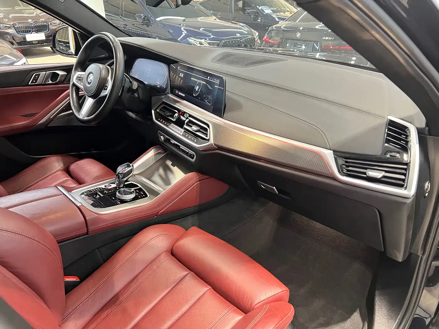 BMW X6 2022 Model Year Facelift II xDrive40i M Sport Package фото 6