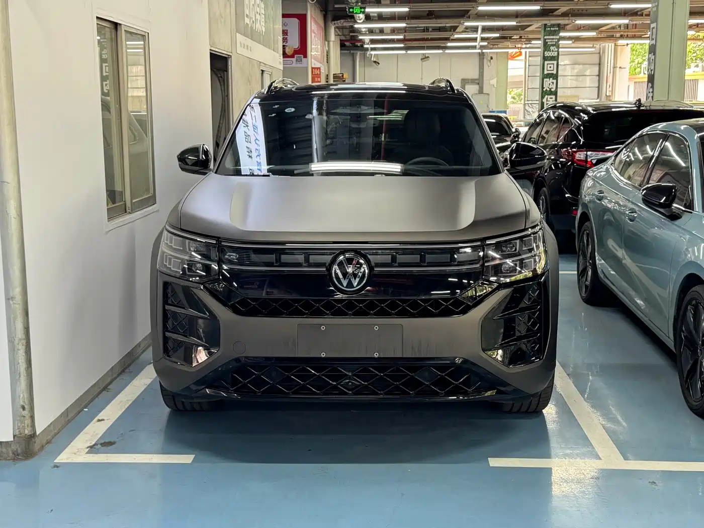 Volkswagen Teramont 2025 Teramont Pro 450TSI 4WD Summit Edition фото 2
