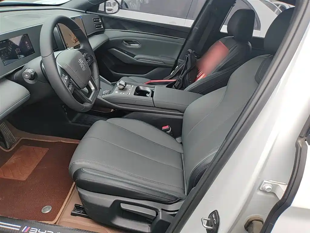 BYD Qin L 2025 DM-i Smart Drive Edition 80KM Leading фото 15