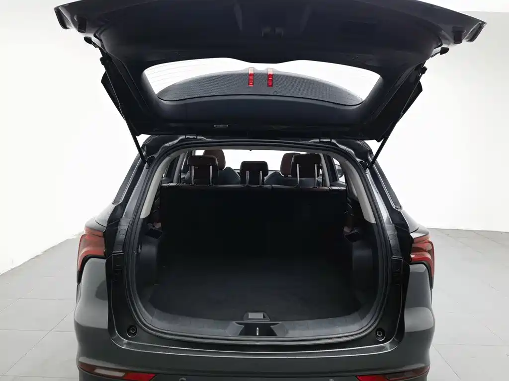 Фото 16 - Changan CS75 PLUS