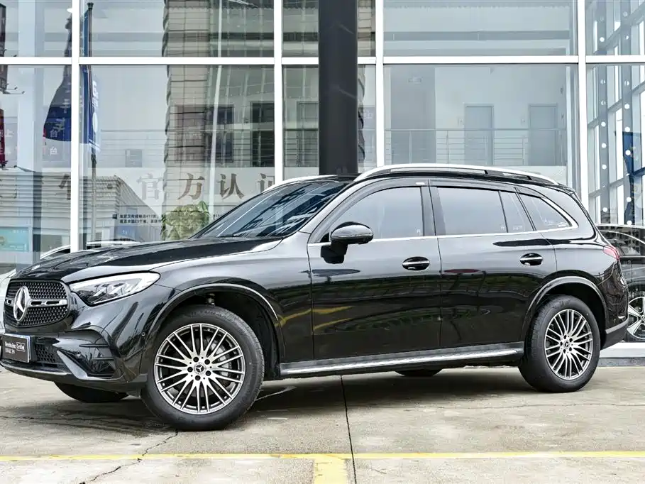Mercedes-Benz GLC 2023 Facelift GLC 300 L 4MATIC Sport 5-Seater фото 2