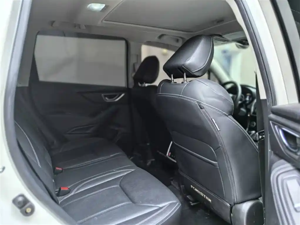 Subaru Forester 2020 2.0i Luxury Edition фото 3