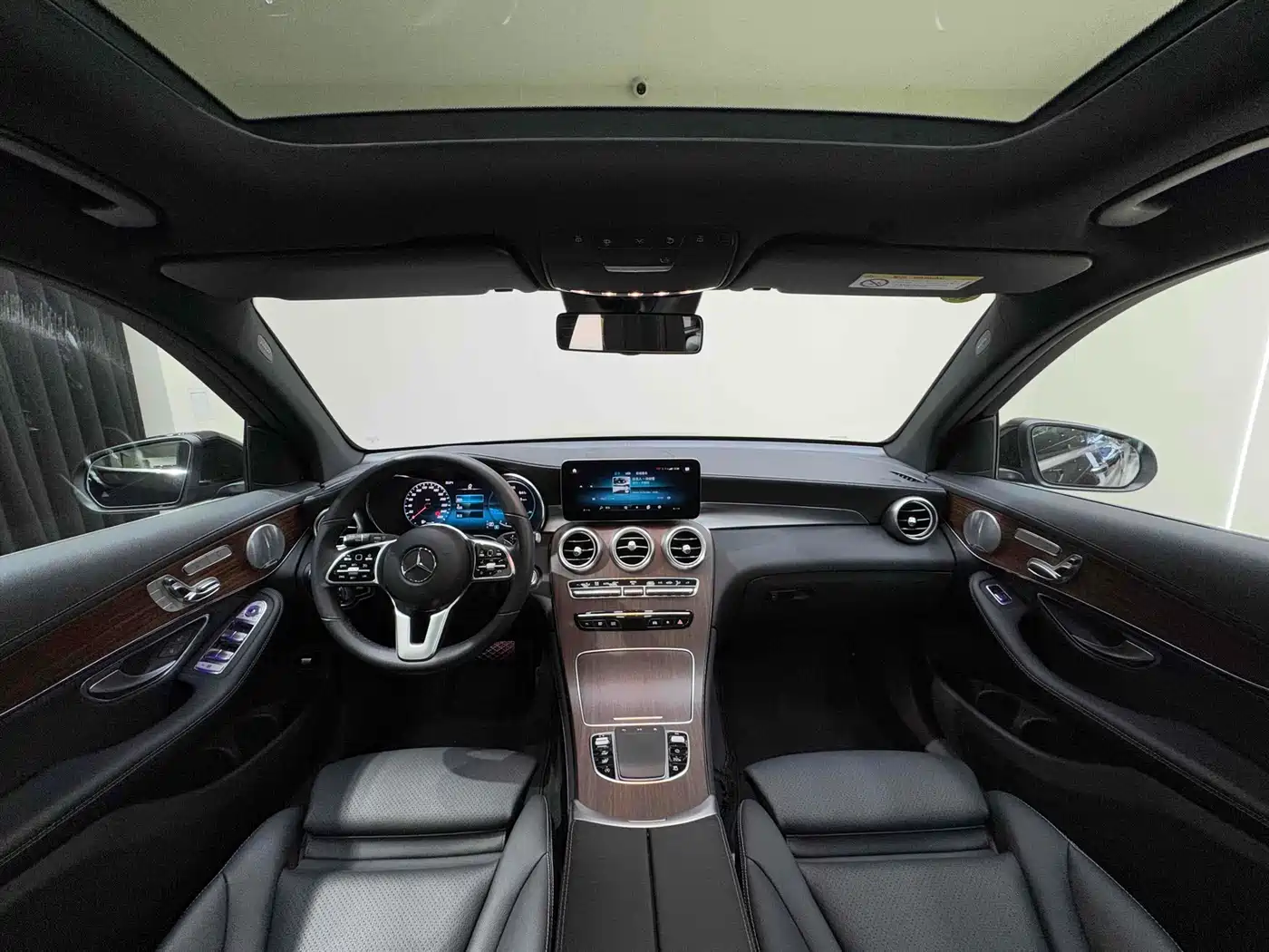 Mercedes-Benz GLC 2020 GLC 300 L 4MATIC Luxury фото 22