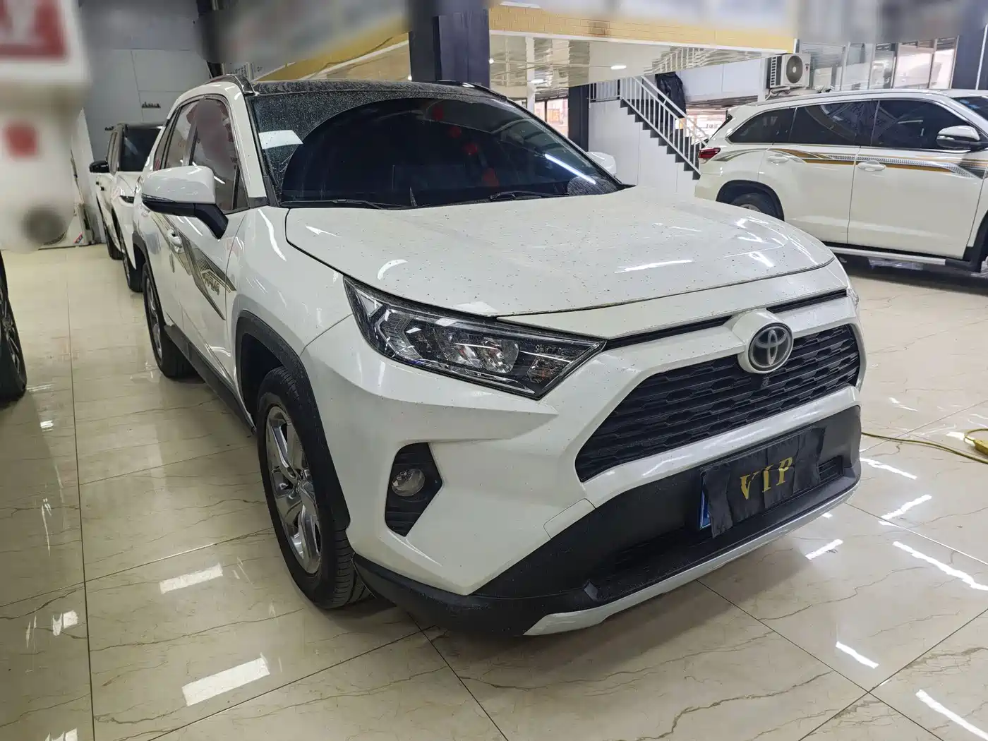 Toyota RAV4 Rongfang 2020 2.0L CVT AWD Trend Edition фото 3