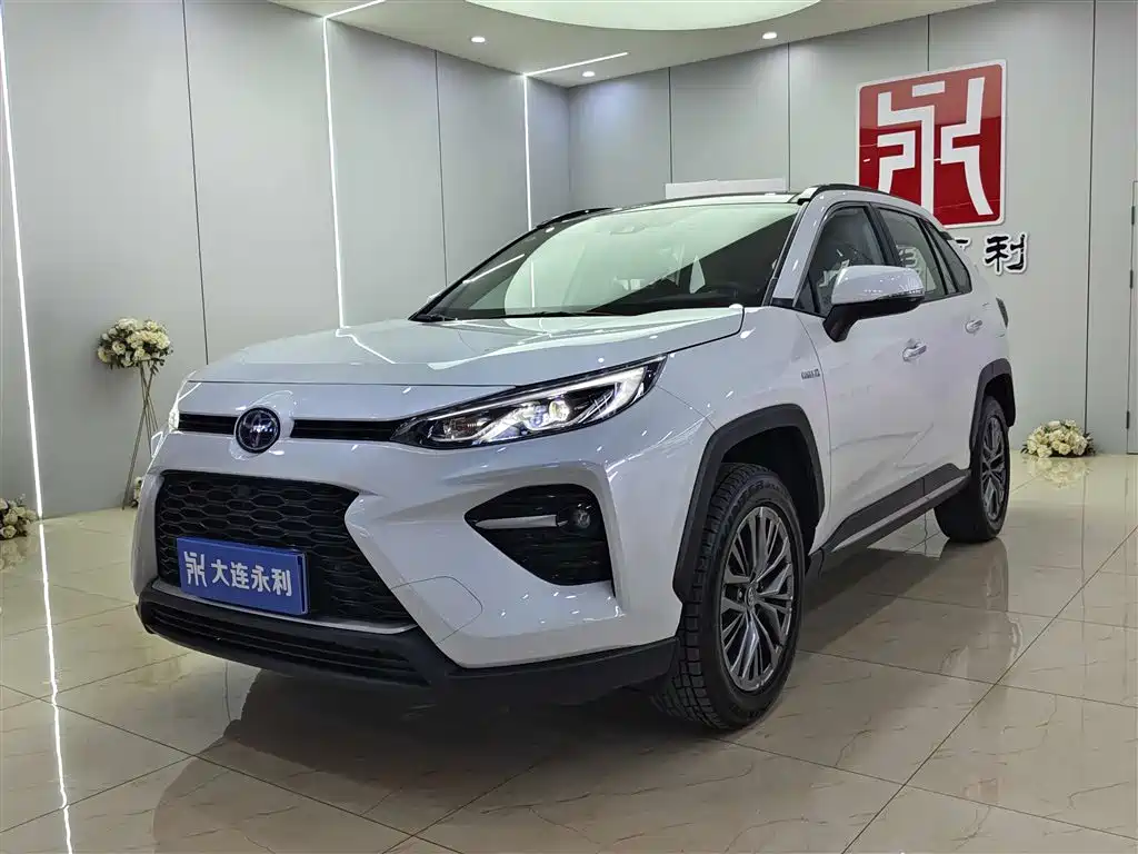 TOYOTA WILANDA 2023