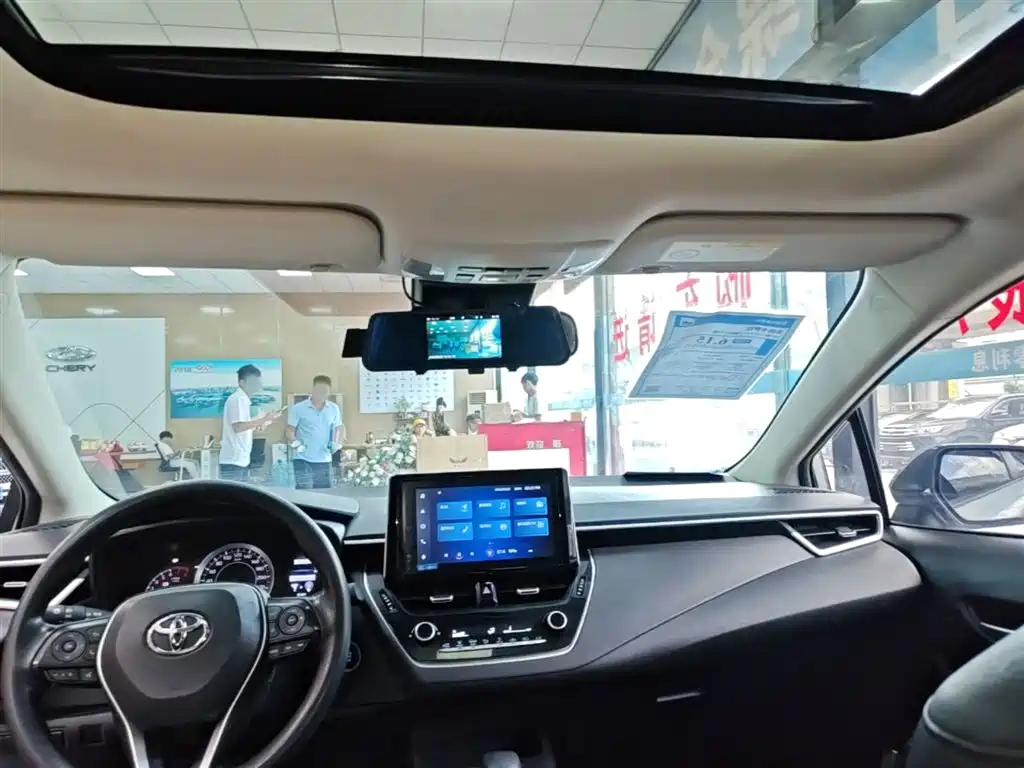 Toyota Corolla 2021 1.2T S-CVT Elite PLUS Edition фото 18