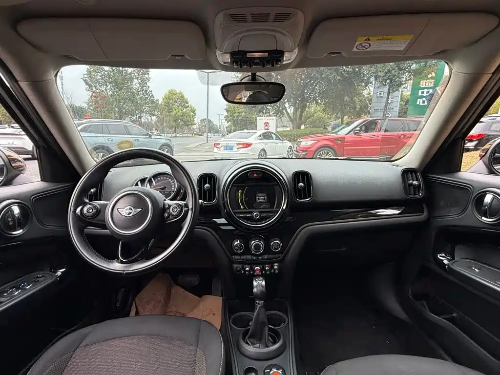 Photo 13 - MINI COUNTRYMAN