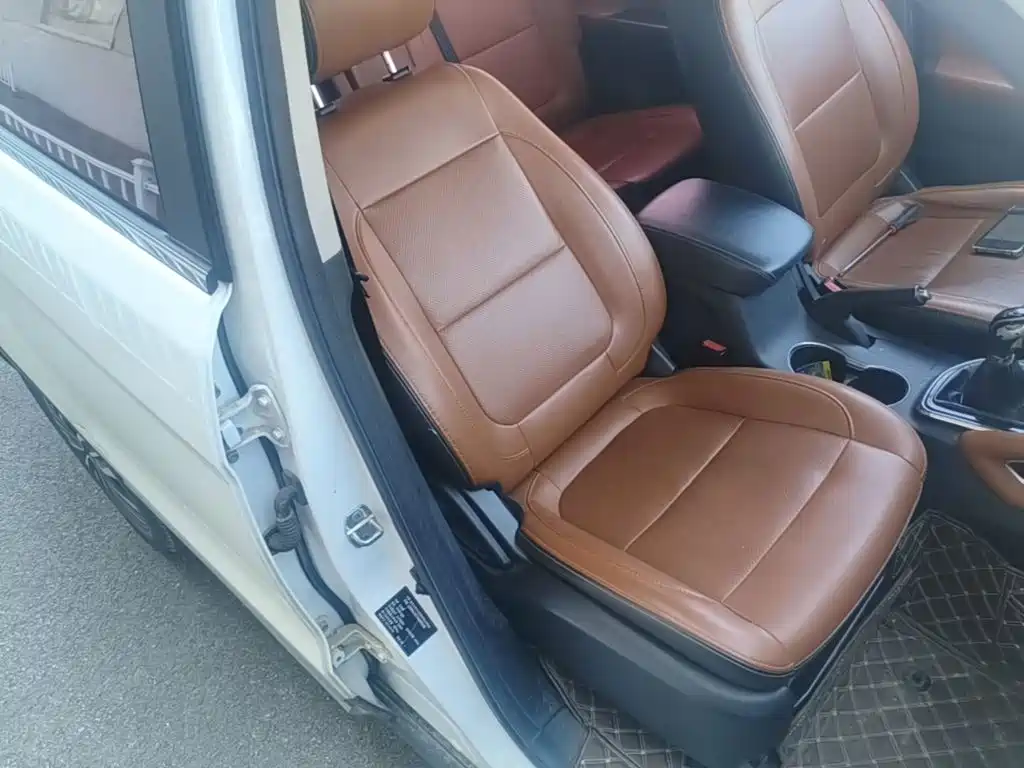 Changan Oshan Changan Oushang CX70 2018 2017 CX70T 1.5T Manual Luxury Edition