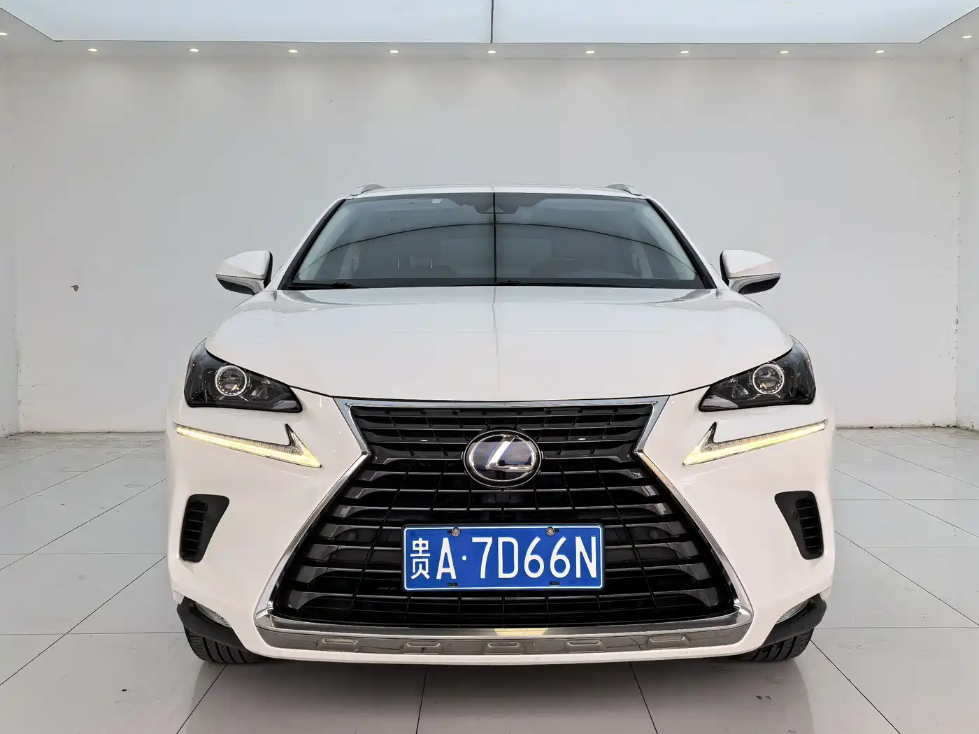 Lexus NX 2020 200 AWD F Sport China V фото 2