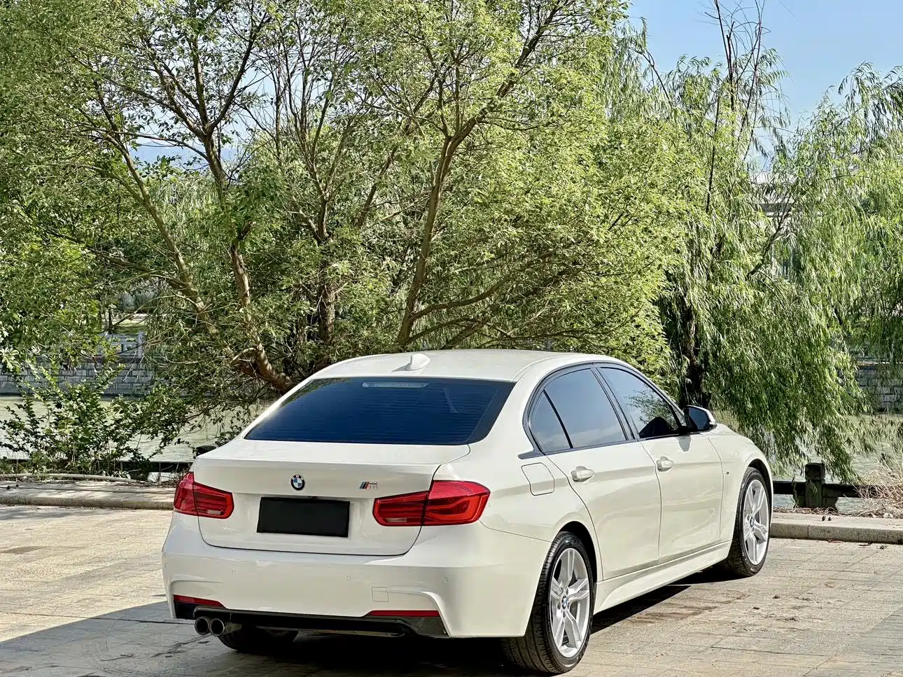 Фото 3 - BMW 3 Series