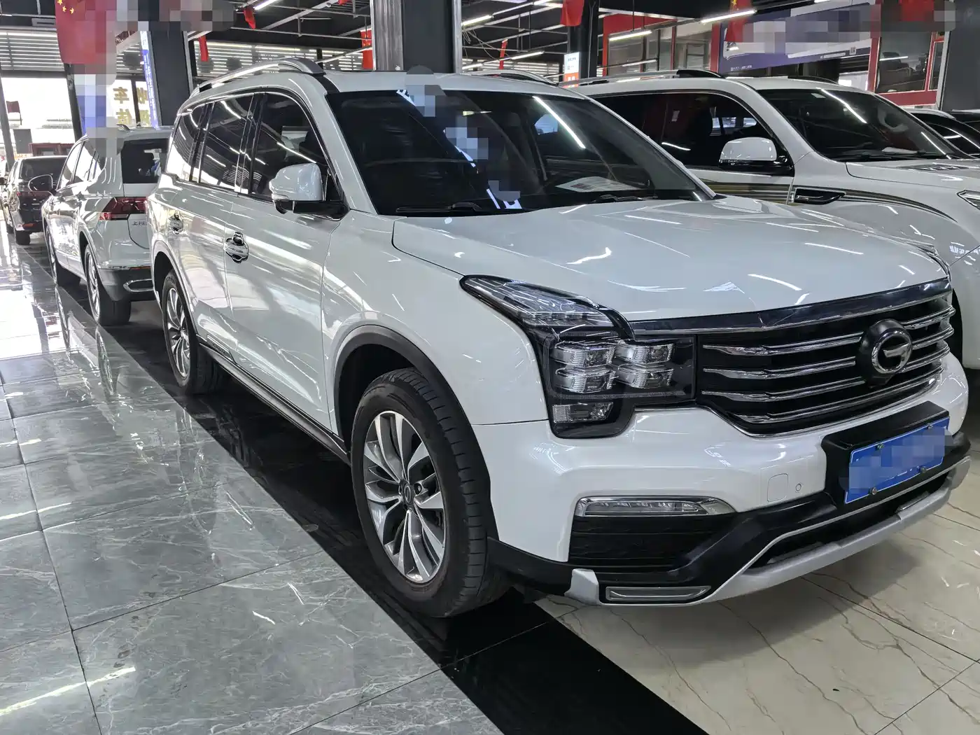 GAC Trumpchi Trumpchi GS8 2017 320T 2WD Luxury Smart Connect (7-seater) фото 3