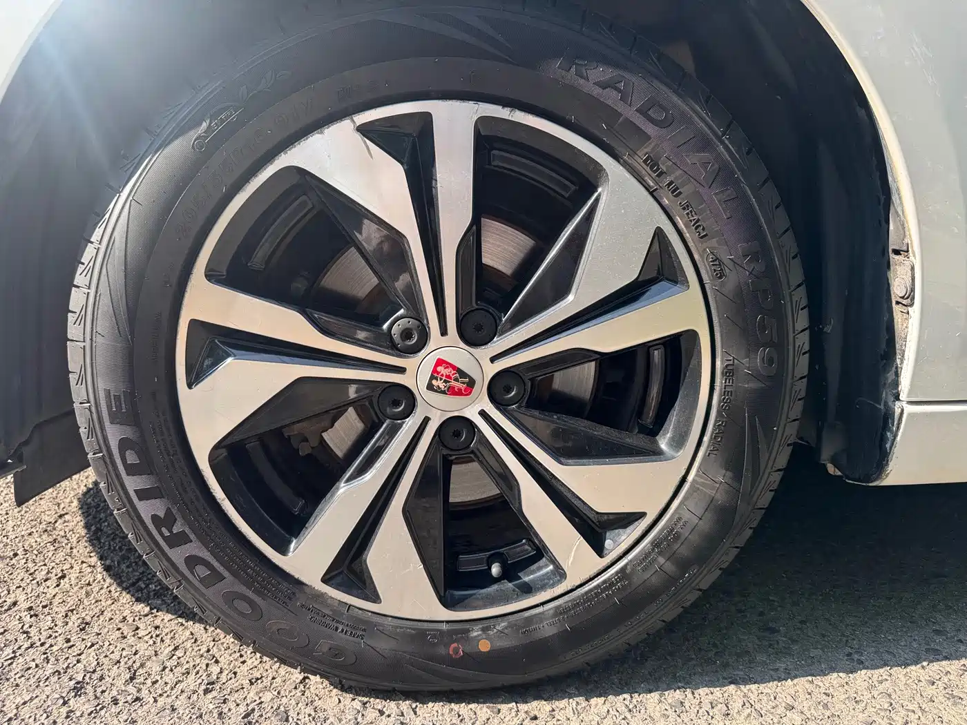 Roewe 360 2017 2017 1.5L Auto Luxury Edition