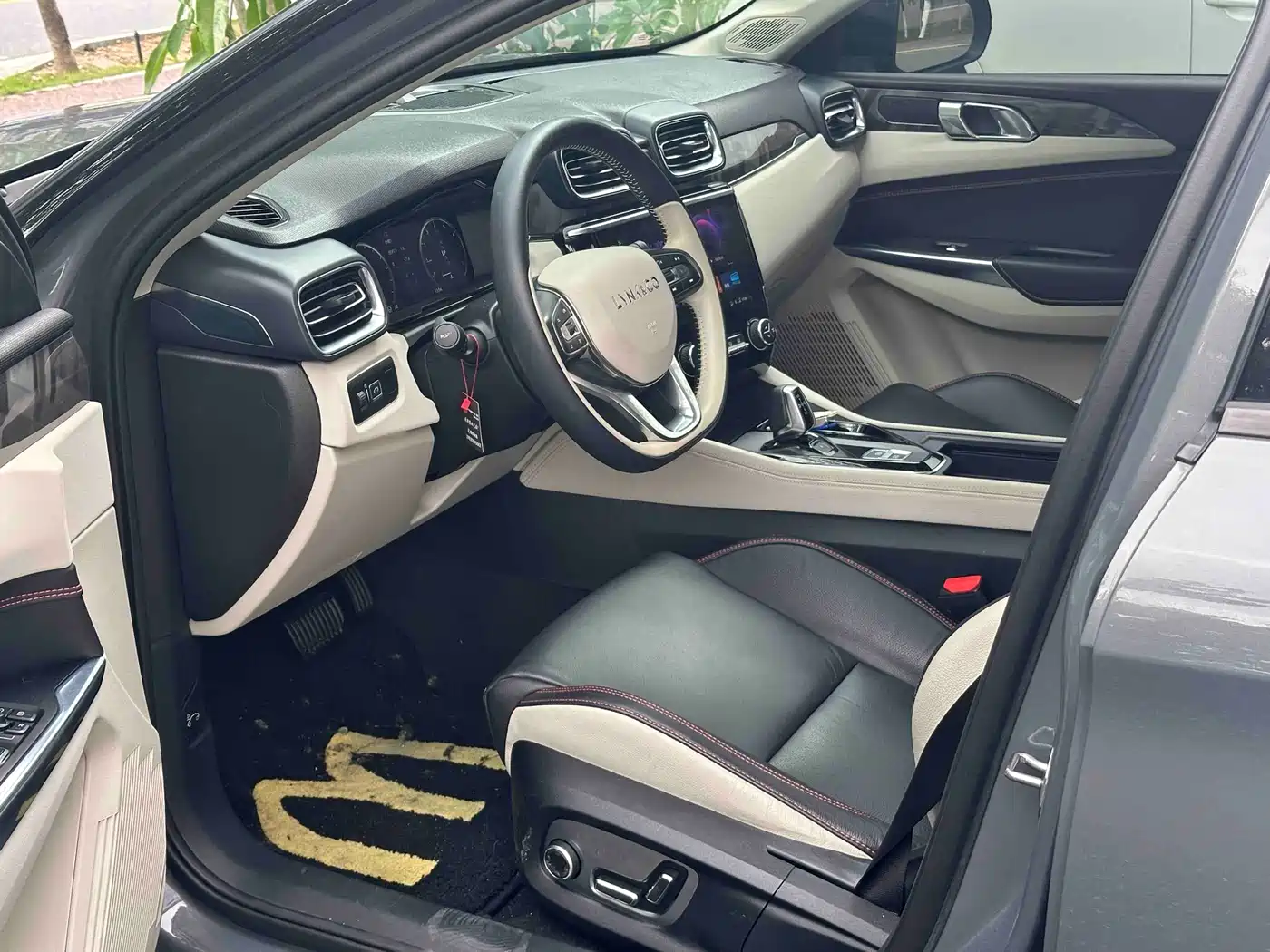 Lynk & Co 02 2018 Model 1.5T DCT 2WD Yao Pro Edition China V фото 4