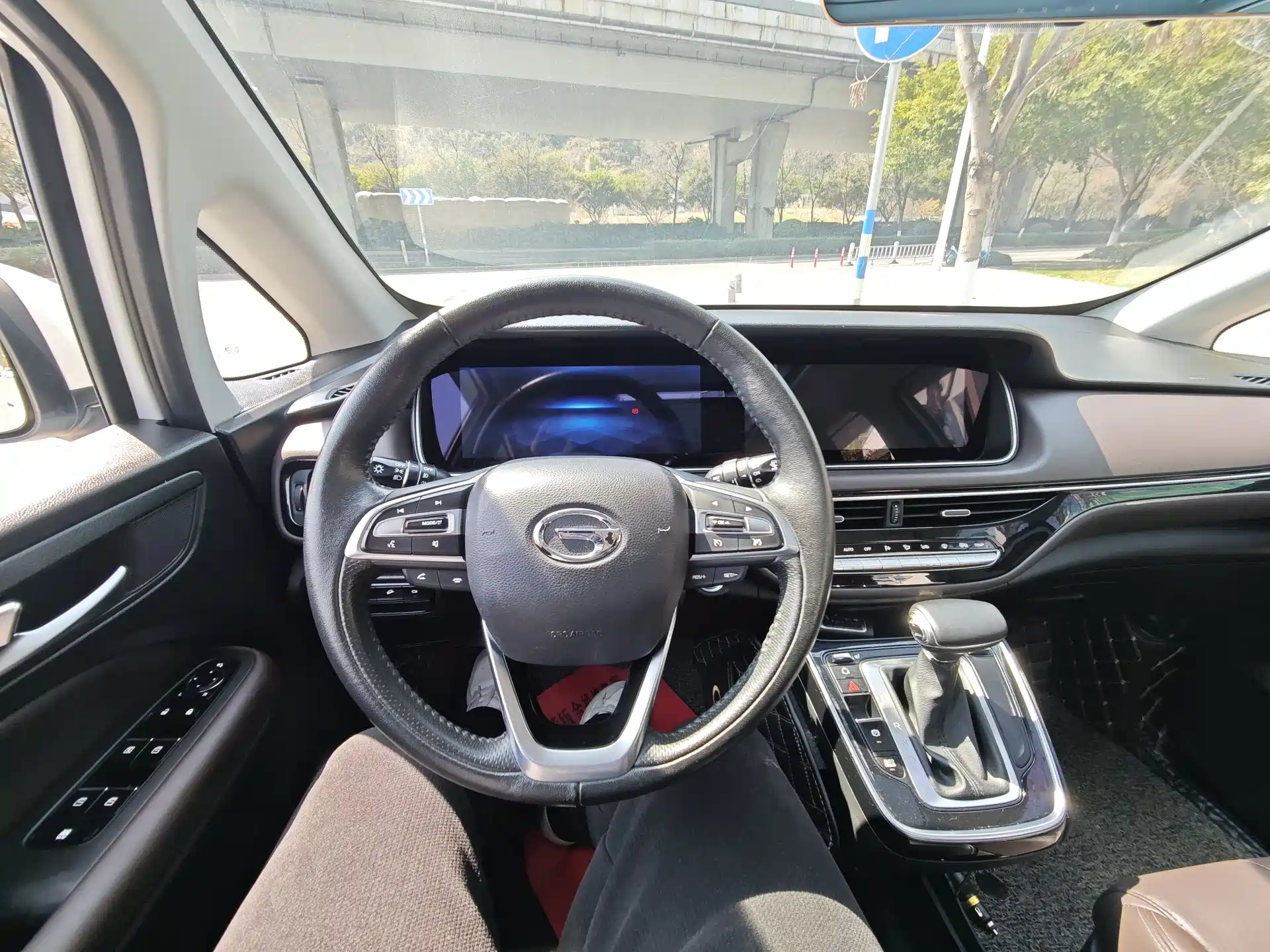 Фото 11 - GAC Trumpchi Trumpchi M6