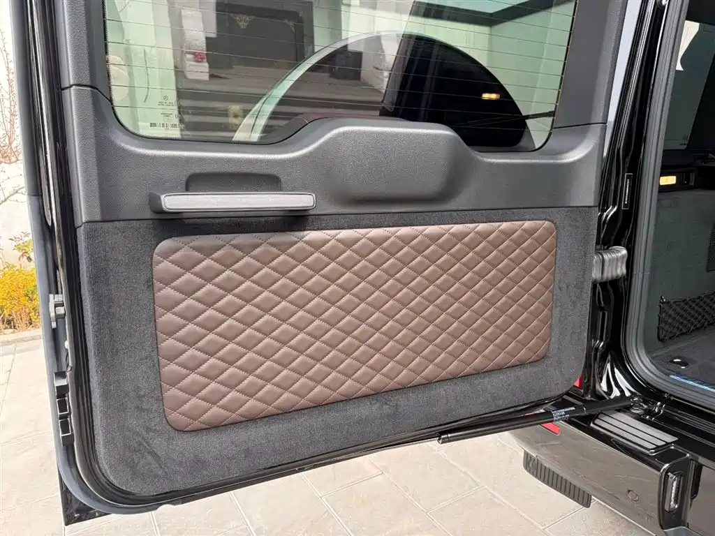 Mercedes-Benz G-Class 2021 G 500 фото 29
