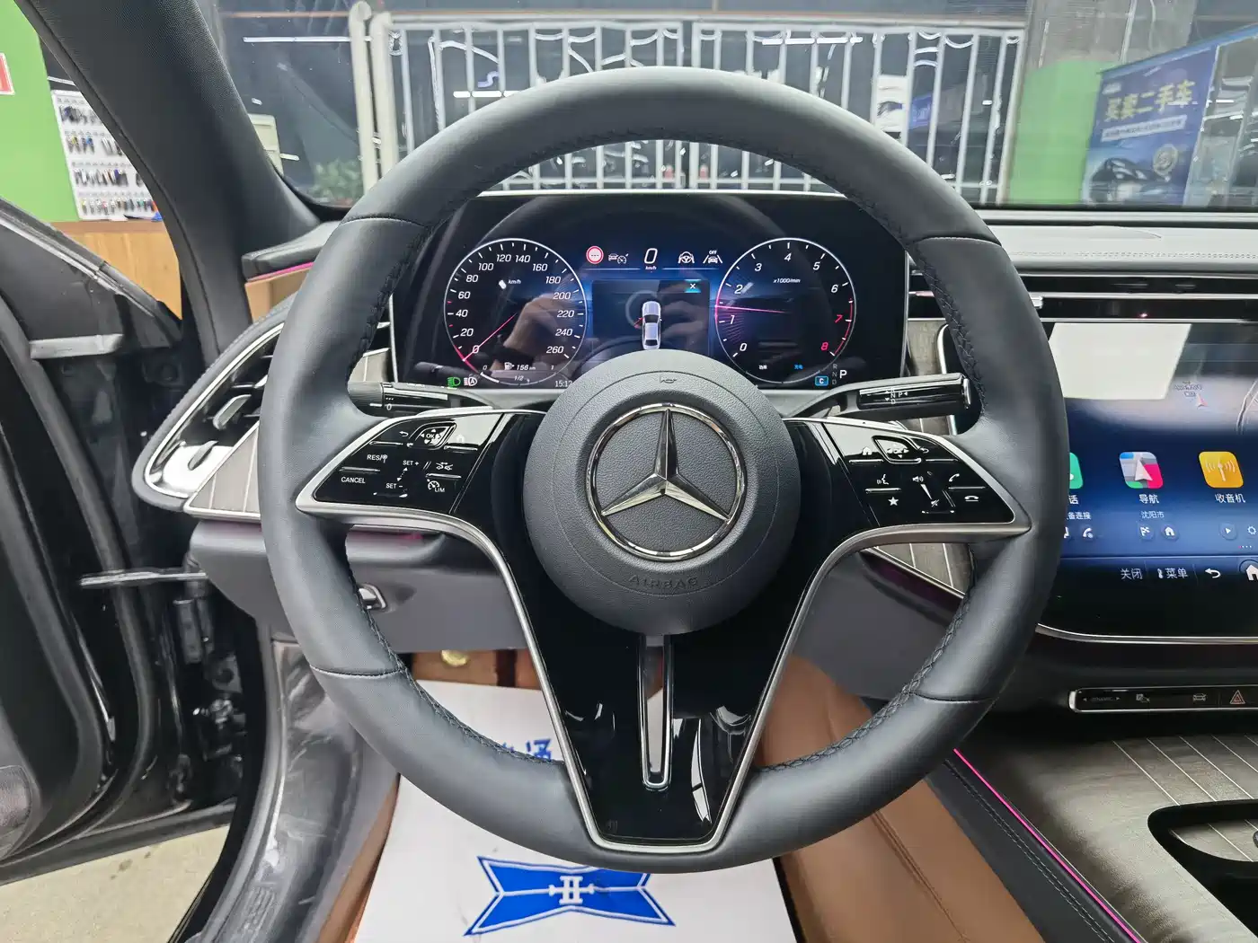 Mercedes-Benz E-Class 2025 E 300 L Fashion фото 10