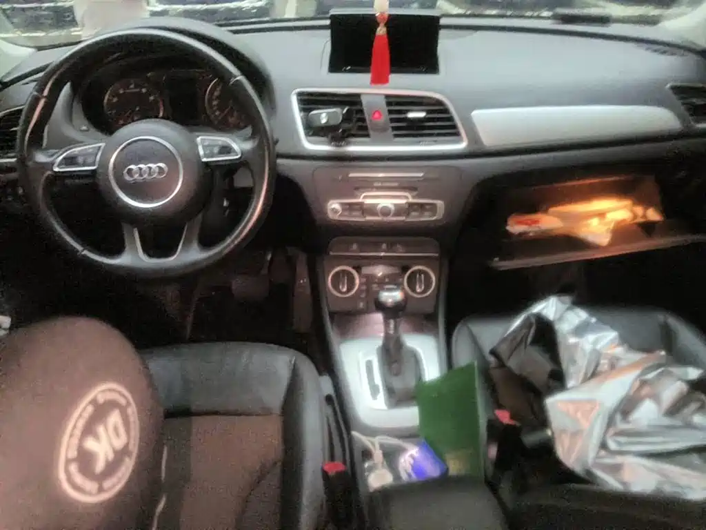 Фото 10 - Audi Q3