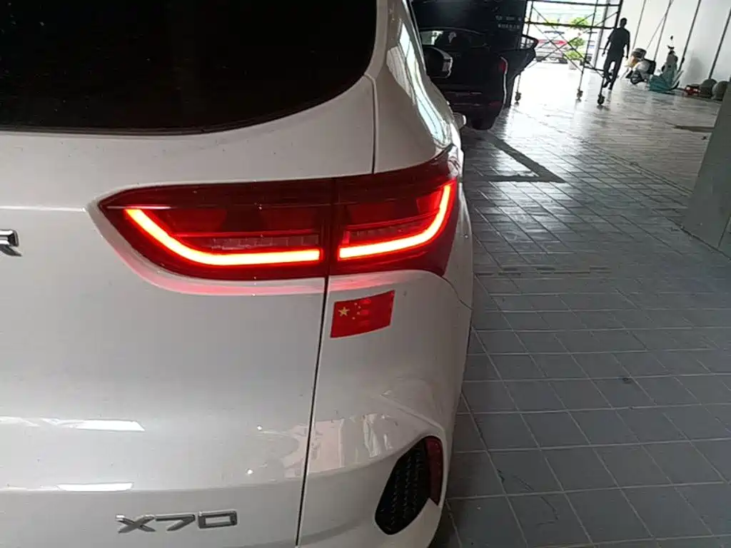 Jetour X70 2024 2023 1.5T DCT Beyond PRO+ 5-seater
