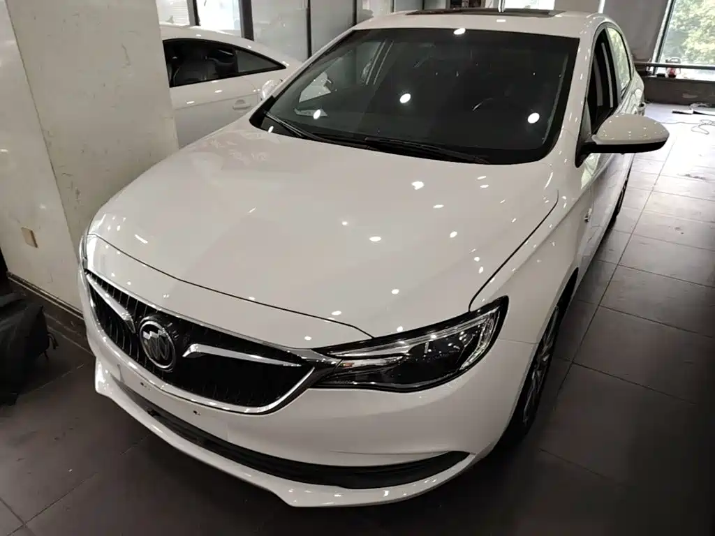 Фото 1 - Buick Excelle