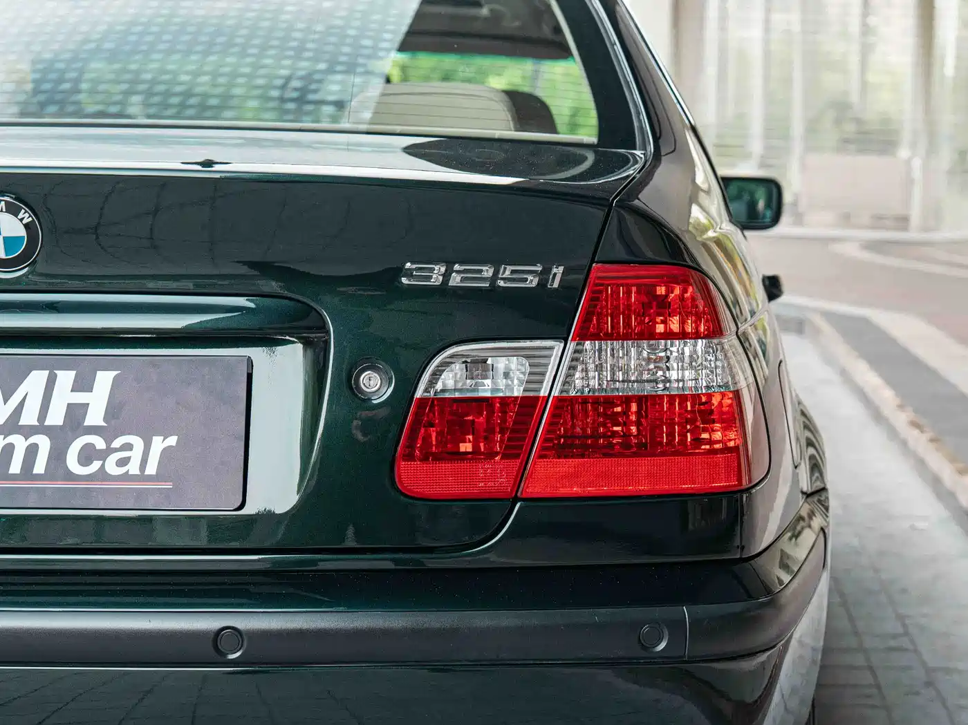 BMW 3 Series 2004 325i фото 8
