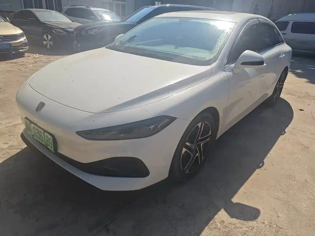 Photo 1 - Roewe D7