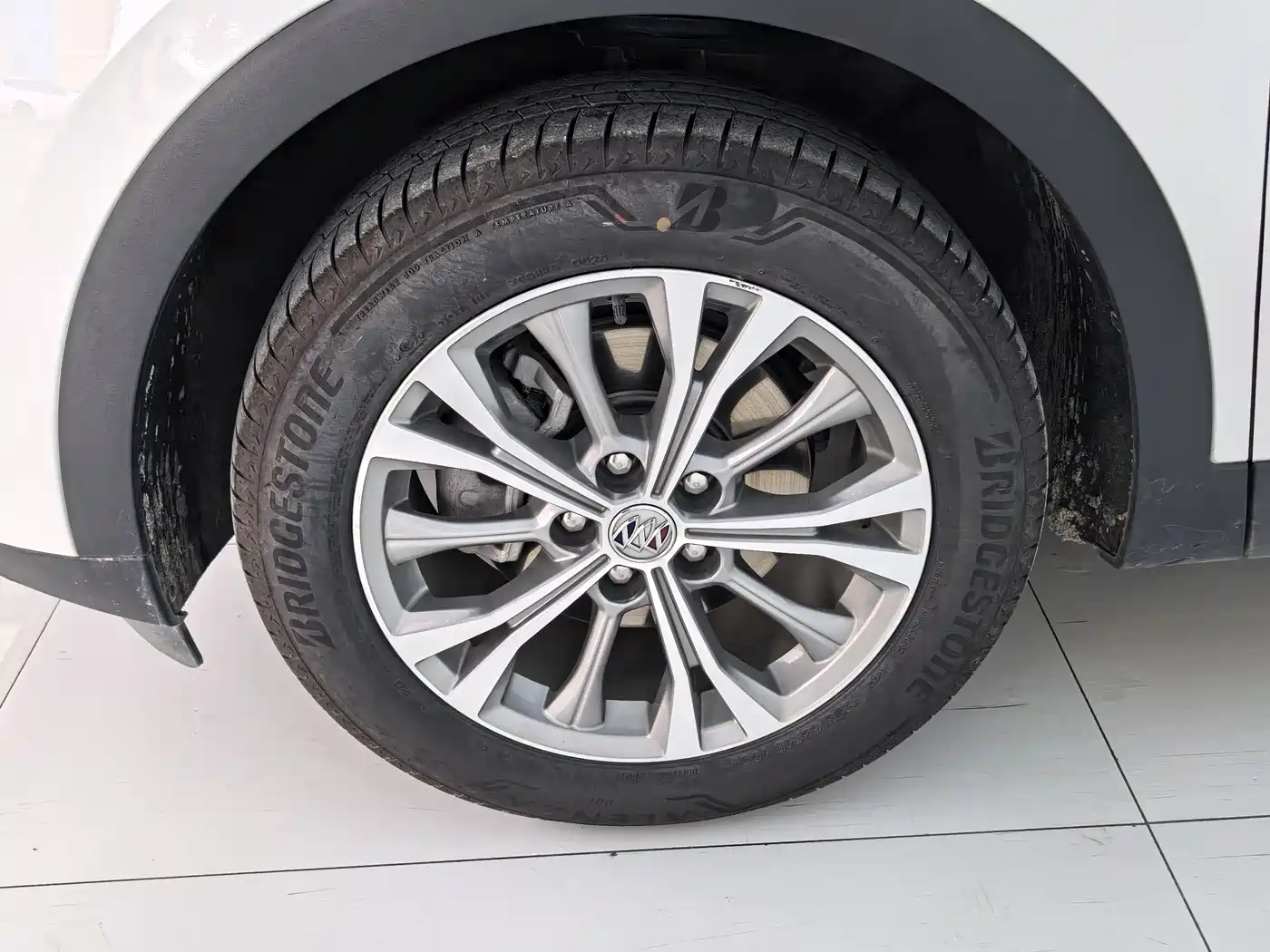 Buick Envision Plus 2021 Envision Plus 652T 5-seater Luxury фото 5