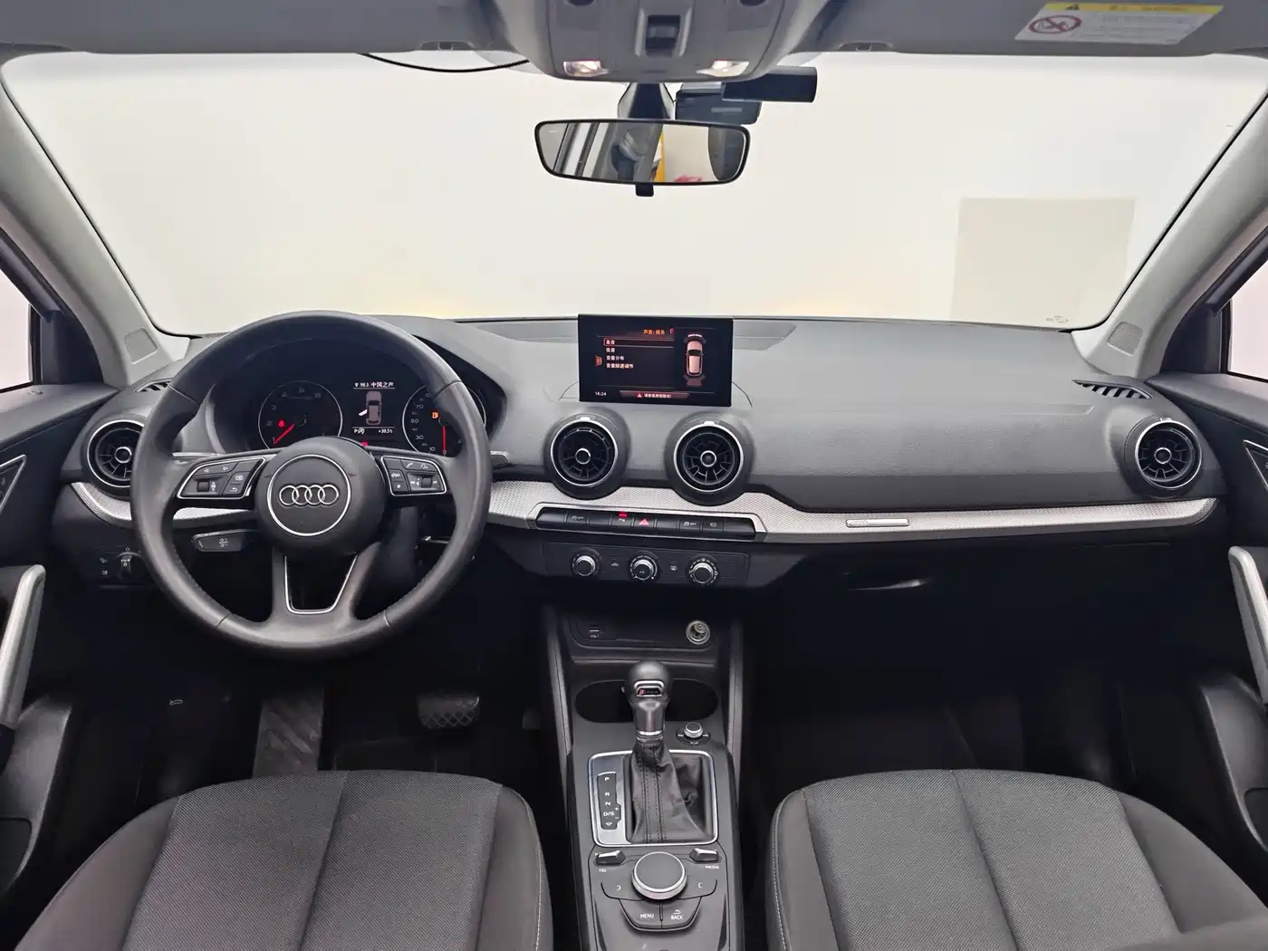 Audi Q2L 2020 35 TFSI Progressive Dynamic Model фото 15