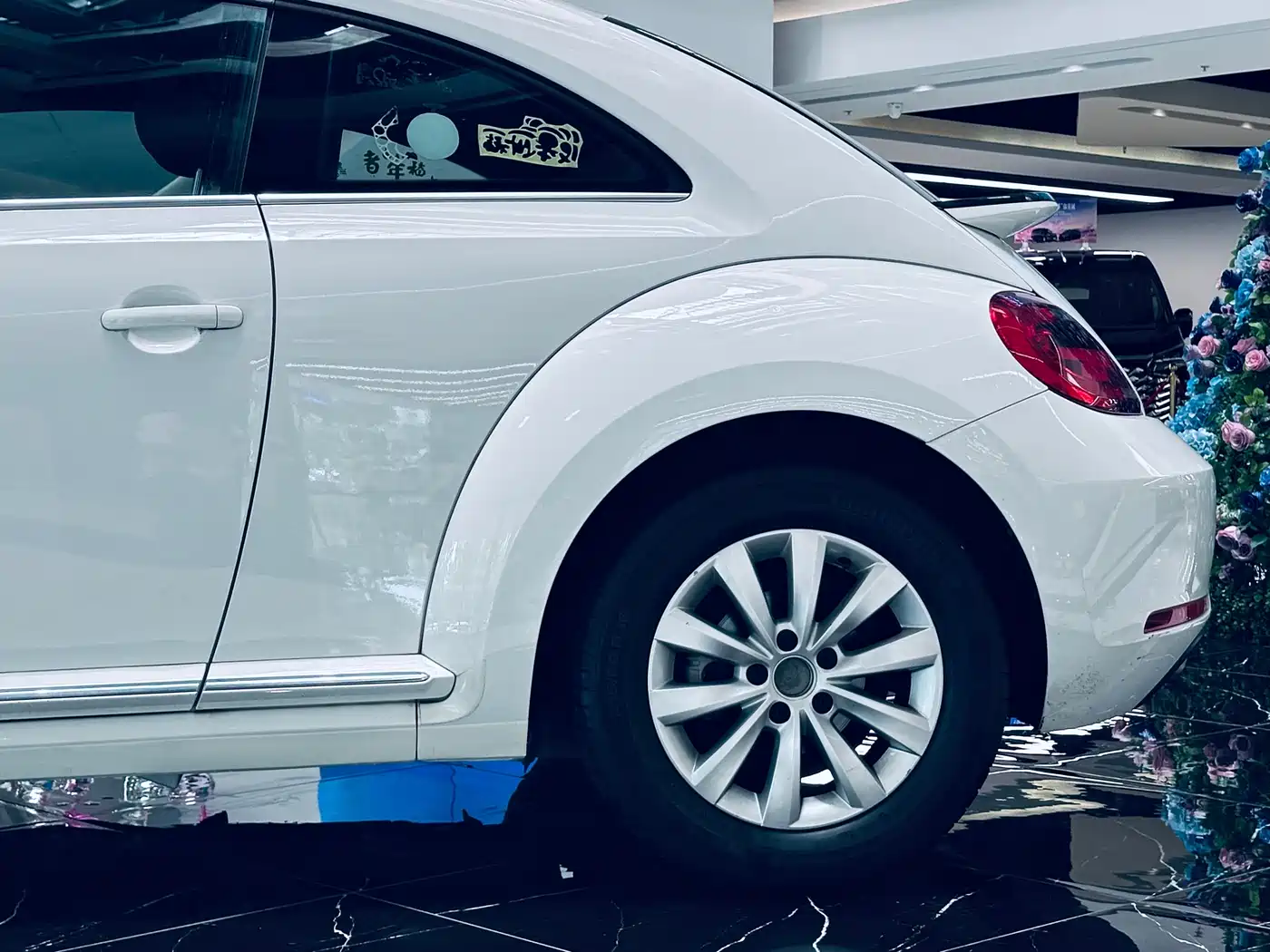 Volkswagen Beetle 2014 1.4TSI Fashion Edition фото 12