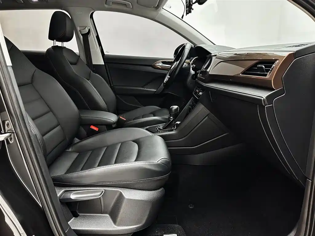 Volkswagen Tharu 2021 280TSI 2WD Luxury Plus фото 20