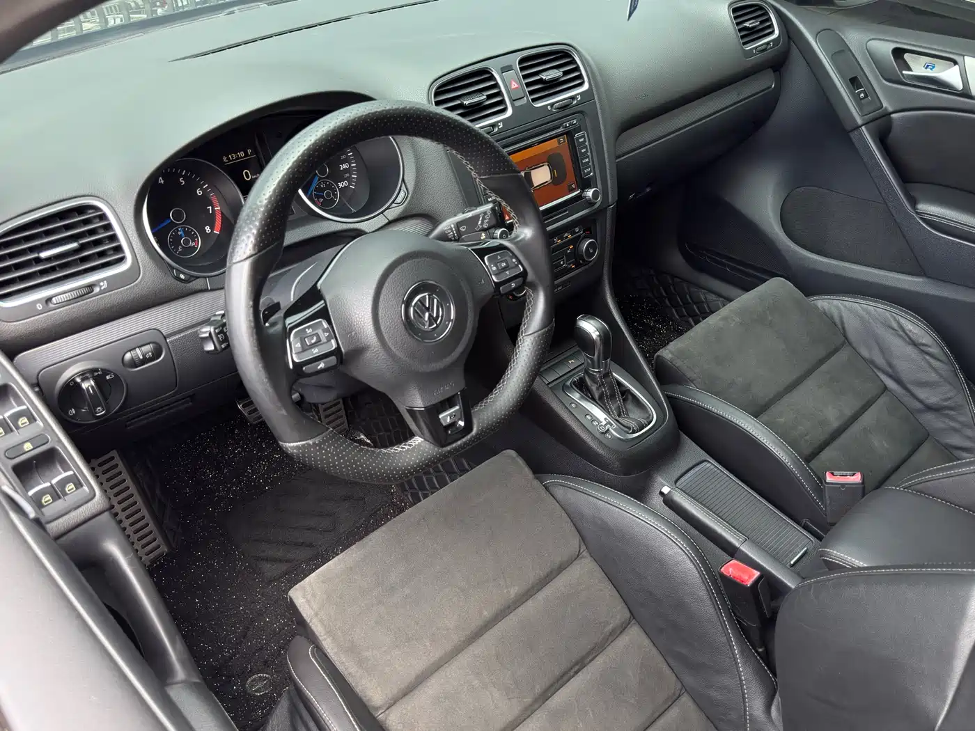 Volkswagen Golf (Import) 2013 2011 2.0TSI R