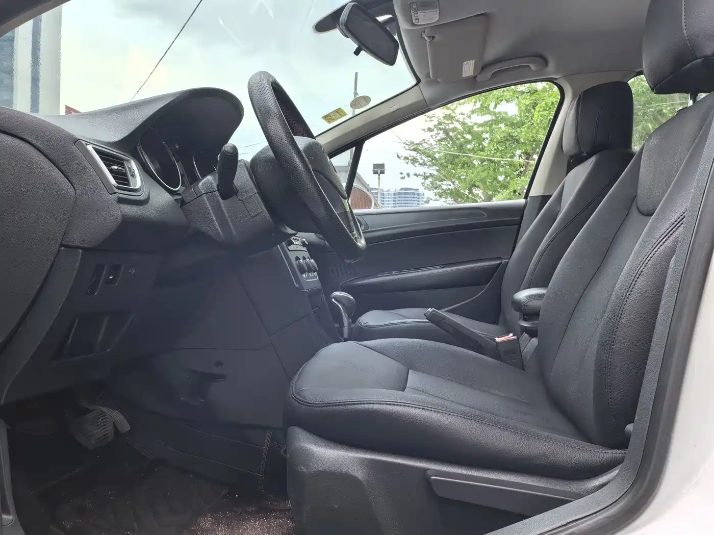 Peugeot 308 2016 1.6L Automatic Fashion фото 6