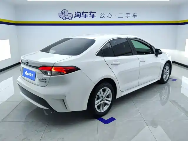 Toyota Levin 2024 Smart Hybrid 1.8L Luxury Edition — фото 3