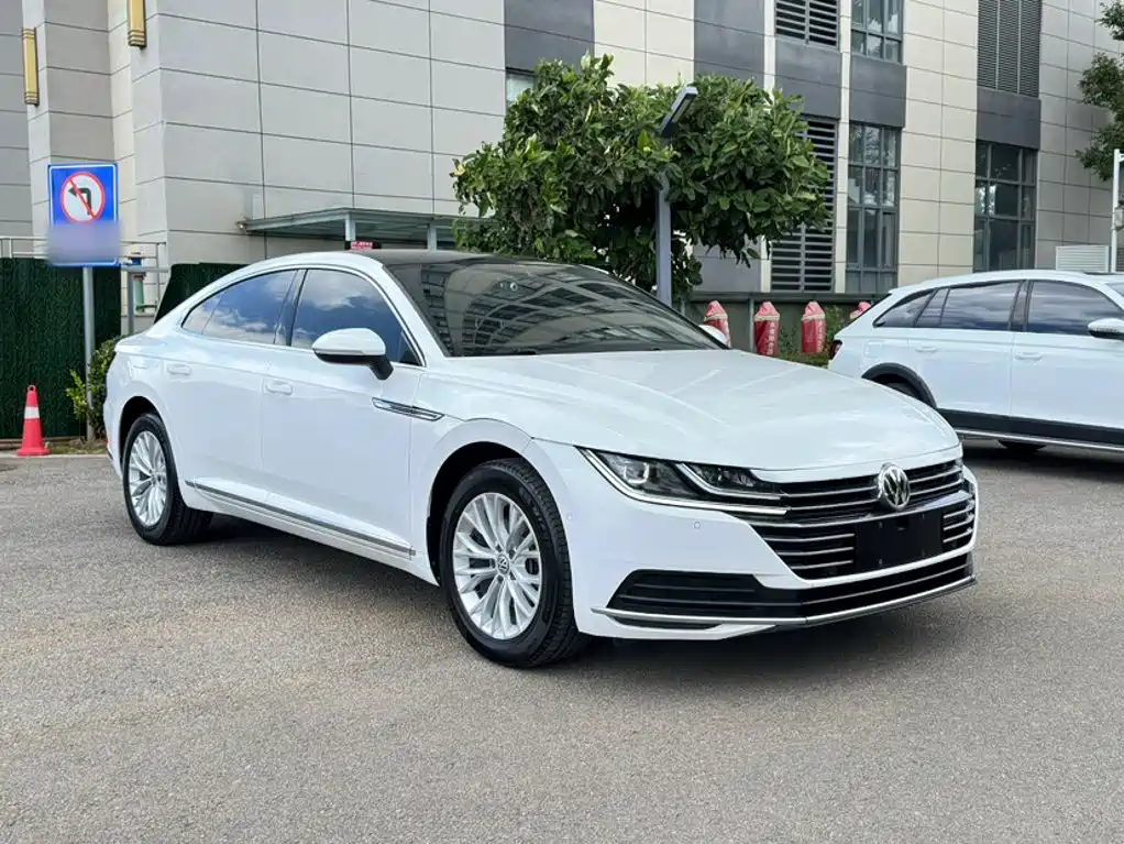 Фото 10 - Volkswagen CC