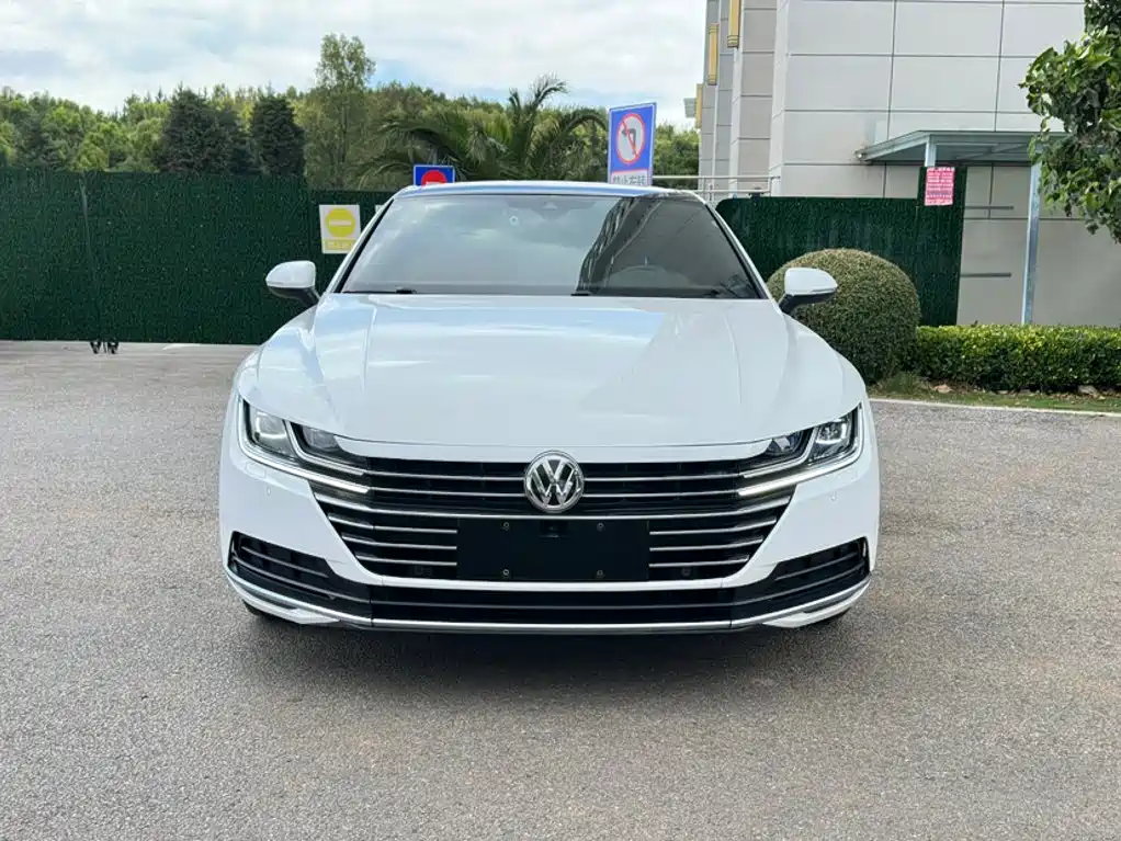Фото 9 - Volkswagen CC