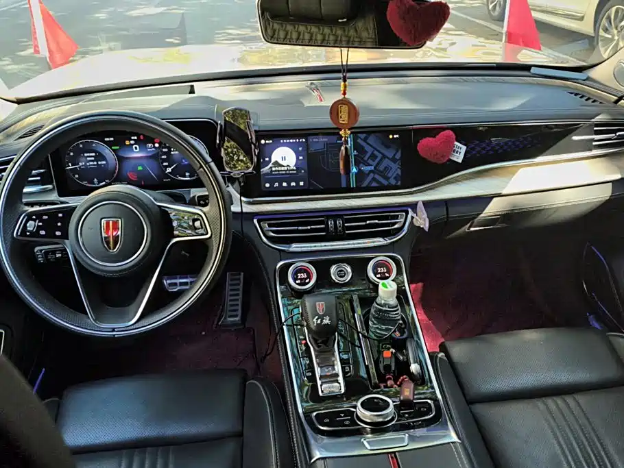 Hongqi H9 2020 2020 2.0T Smart Connection Qi Chang Edition