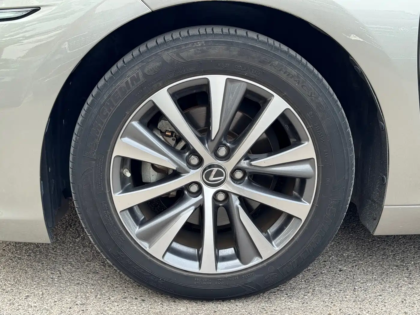 Lexus ES 2018 300h Excellence Edition China V фото 16