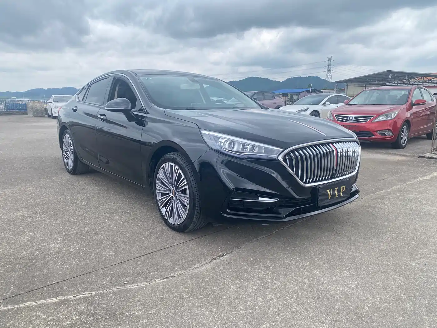Hongqi H5 2022 Classic 1.5T DCT Flag Rhythm Edition фото 3